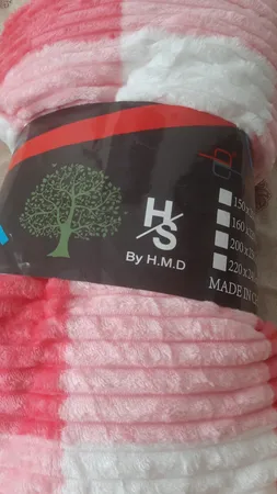 پتو مسافرتی مدل ژله ای پلیسه چهار خونه سایز 220 × 240 سانتی متر