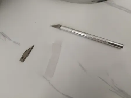 کاتر مدل JY 1001-JA به همراه تیغ یدک