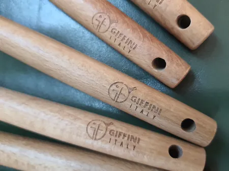 سرویس کفگیر و ملاقه 12 پارچه جی فی نی مدل 01