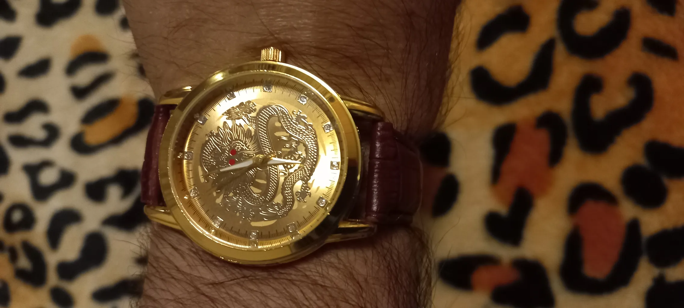 ساعت مچی عقربه‌ای مردانه مدل دراگون کد 2024