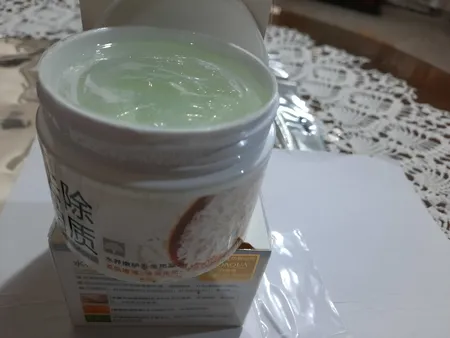 اسکراب لایه بردار پوست بایواکوا مدل  Brightening Exfoliating Rice Gel حجم 140 میلی لیتر