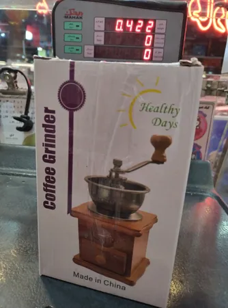 آسیاب دستی قهوه مدل چوبی