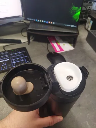 ماگ سفری مدل 1070 گنجایش 0.5 لیتر