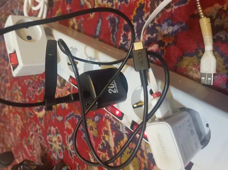 شارژر دیواری 20 وات تسکو مدل TTC 65