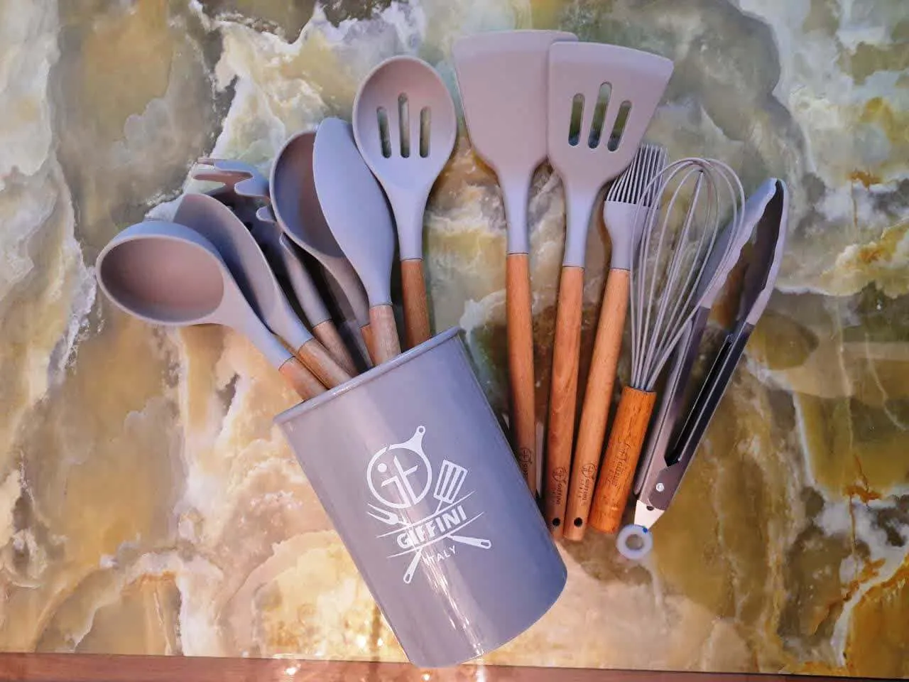 سرویس کفگیر و ملاقه 11 پارچه جی فی نی مدل 02