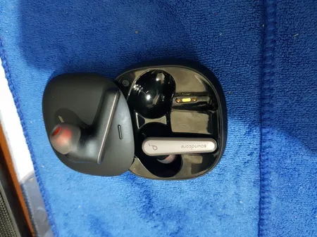 هدفون بلوتوثی انکر مدل SoundCore Liberty Air 2 Pro