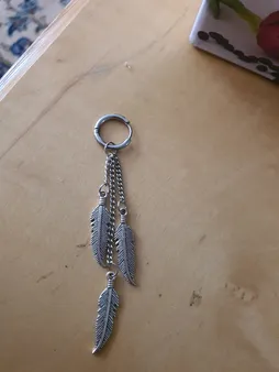 پیرسینگ گوش طرح پر کد p544