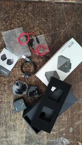 تجریه خرید میکروفن بی سیم مدل SK750 wireless microphone بسته 2 عددی