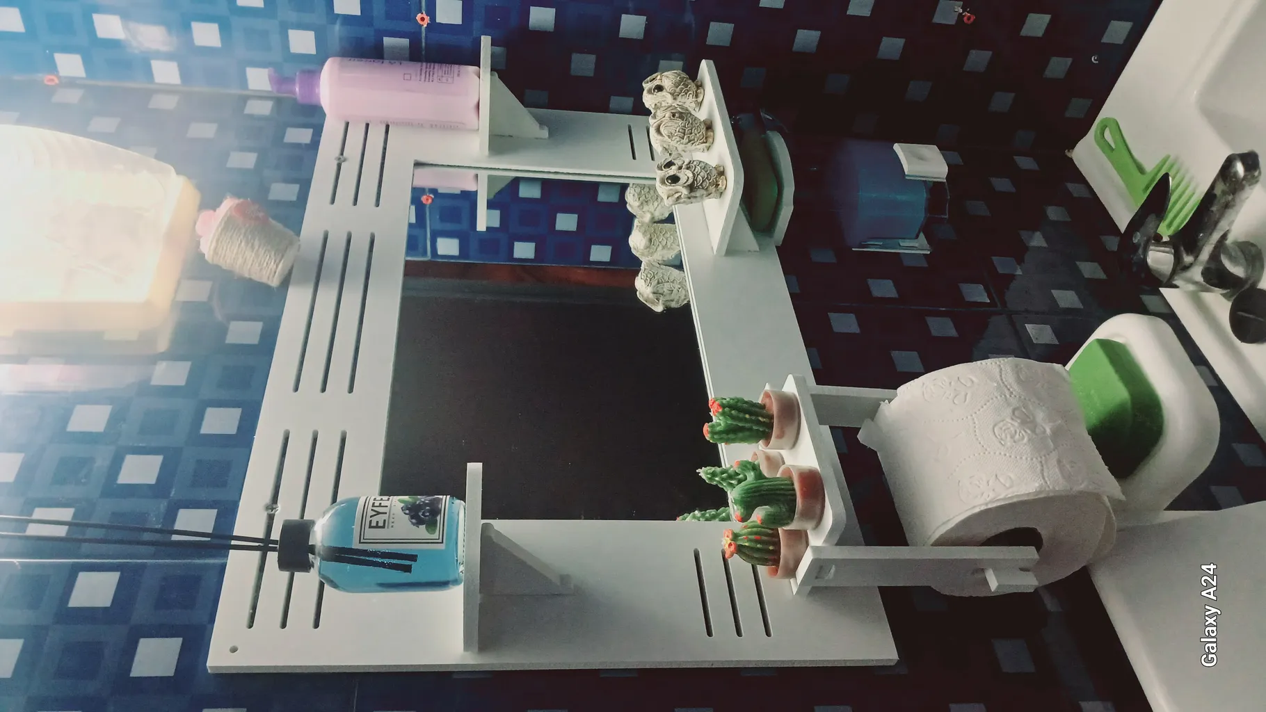 آینه سرویس بهداشتی خونه خاص مدل Linear