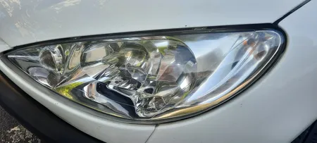 لامپ سکن پژو مدل 6216C1 مناسب برای پژو 206 و 207 بسته 2 عددی