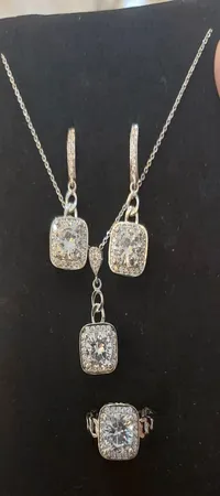 نیم ست نقره زنانه جی تی ای مدل G_257