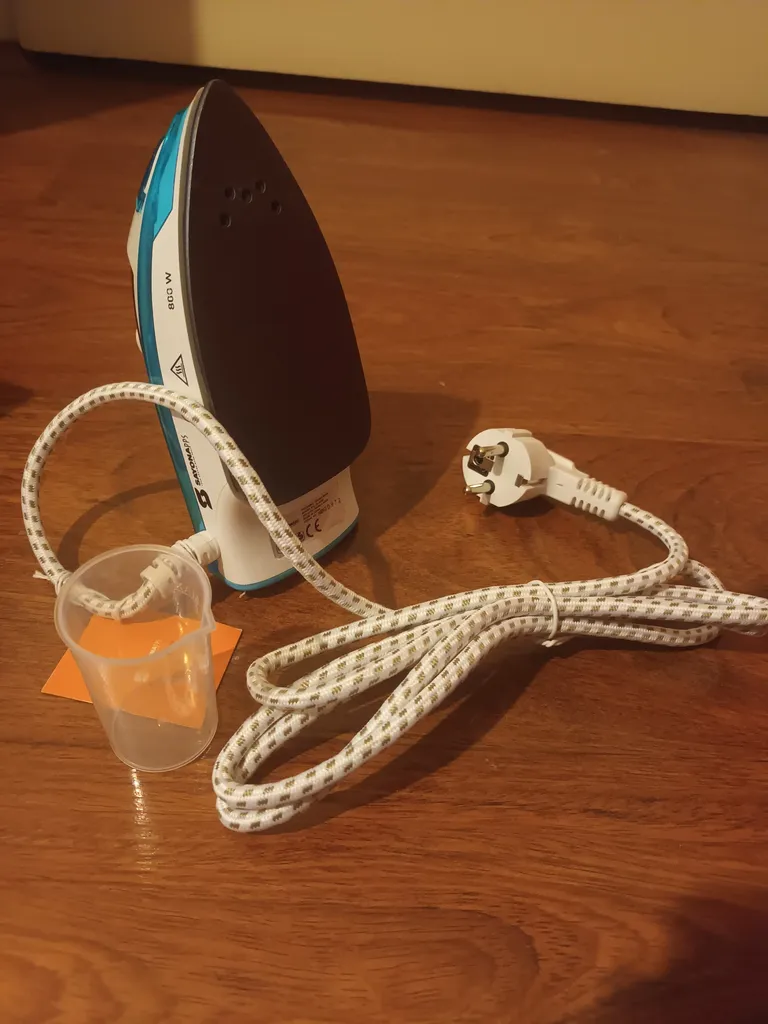 اتو بخار مسافرتی سایونا مدل SI2258