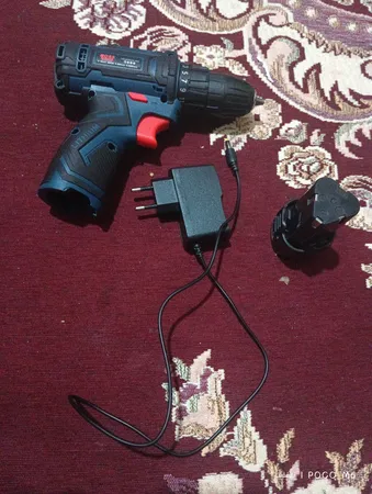 پیچ گوشتی شارژی باس مدل 18V