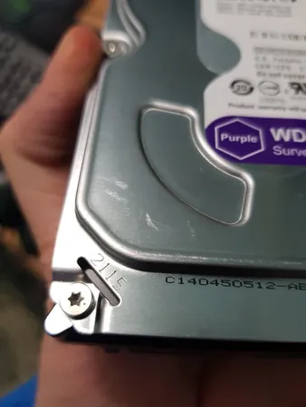 هارددیسک اینترنال وسترن دیجیتال مدل Purple WD10PURZ ظرفیت 1 ترابایت