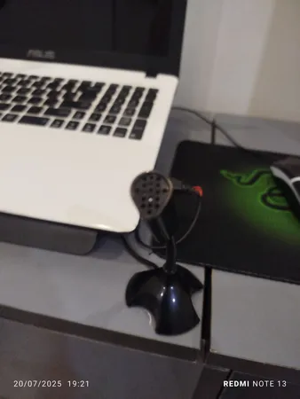 میکروفن رومیزی مدل 016