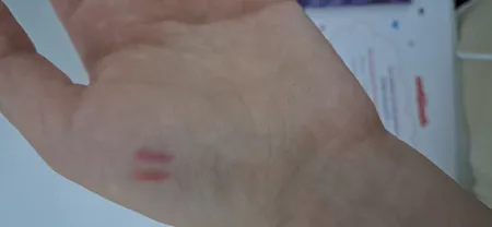 رژ لب مدادی مای مدل SEMI MATT سری Black Diomond شماره 20