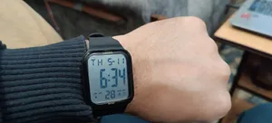 تجریه خرید ساعت مچی دیجیتال لاسیکا مدل اسپرت تک زمانه کرنوگراف بند پیو کد L3