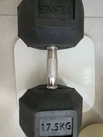دمبل بدنسازی شش ضلعی 17.5 کیلوگرمی بسته 2 عددی
