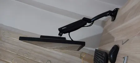 پایه نگهدارنده مانیتور ارگو مدل WLA001