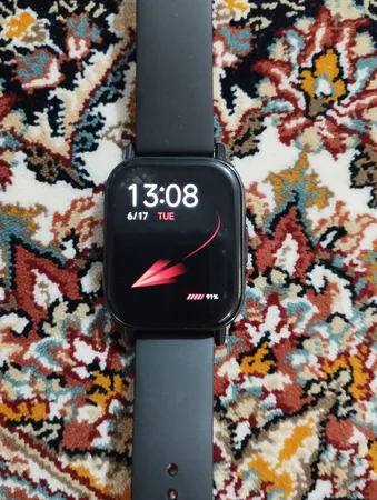 ساعت هوشمند شیائومی مدل Redmi Watch 5 Lite دارای قابلیت های قابلیت مکالمه از طریق بلوتوث بند سیلیکون