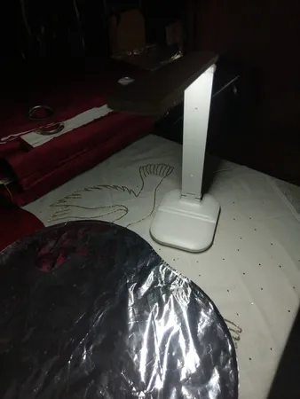 چراغ مطالعه مدل SS 3555