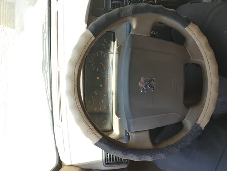 روکش فرمان مدل D16