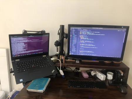 پایه نگهدارنده مانیتور ارگو مدل WLA005