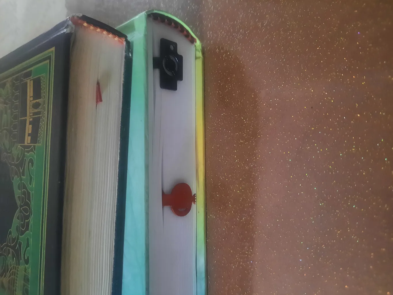 نشانگر کتاب نیتا متال طرح انار