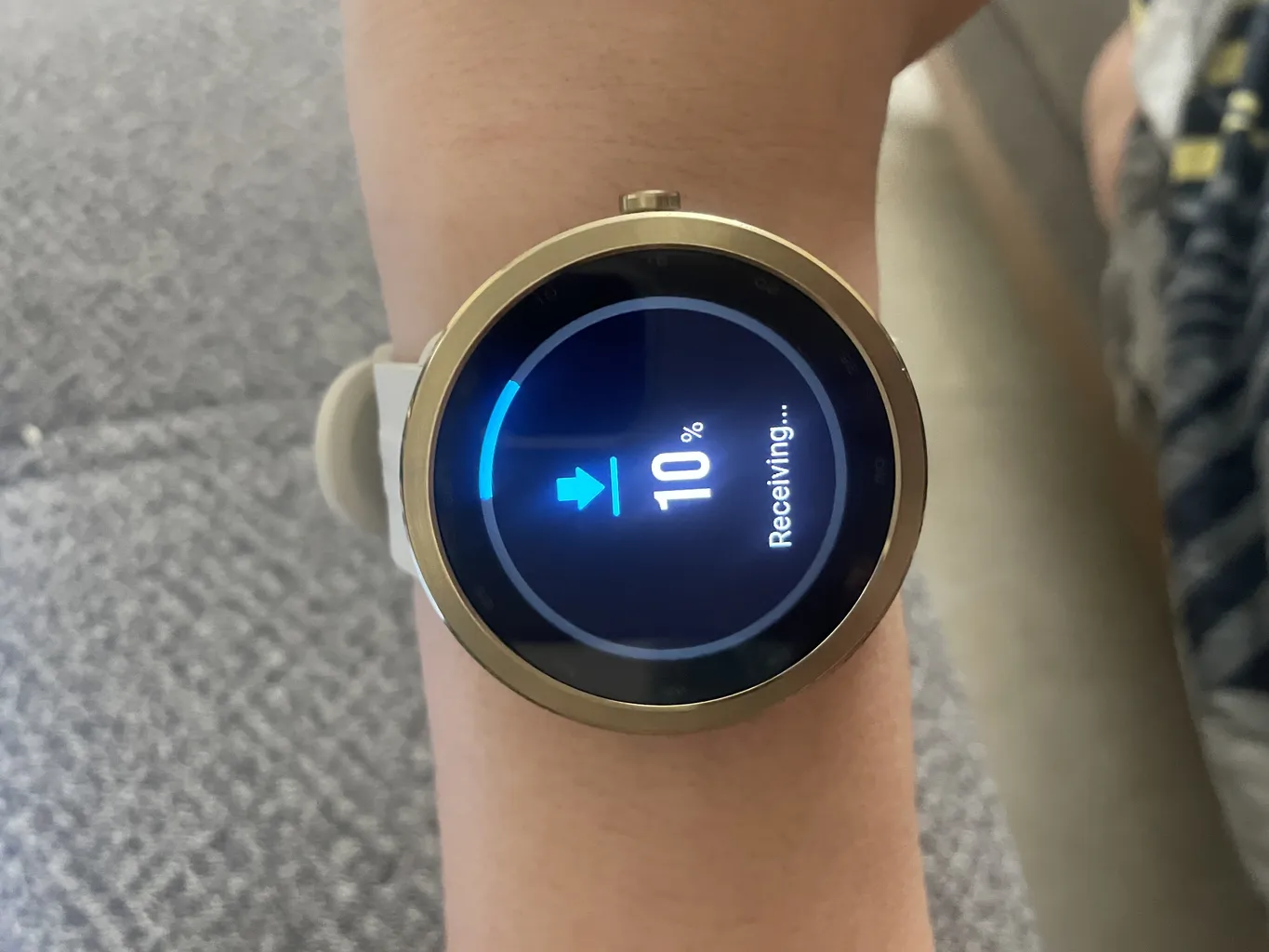 ساعت هوشمند مایمو مدل Watch R