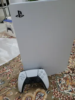 کنسول بازی سونی مدل PlayStation 5 ظرفیت 825 گیگابایت ریجن 1200 آسیا به همراه دسته اضافی