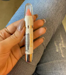 تجریه خرید بالم لب میلوس مدل Strawberry