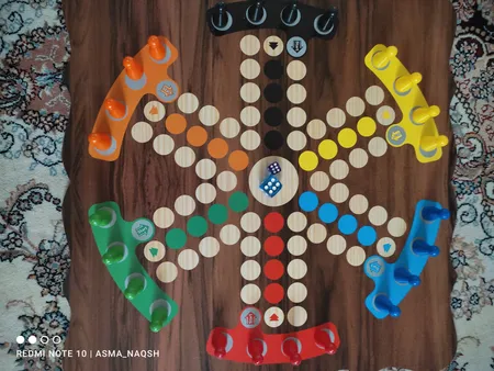 بازی فکری مدل منچ و مارپله کد G1