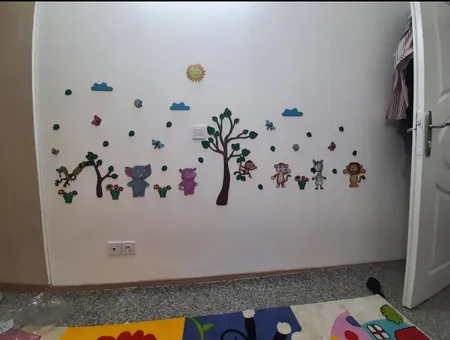 استیکر باروچین مدل حیوانات در جنگل