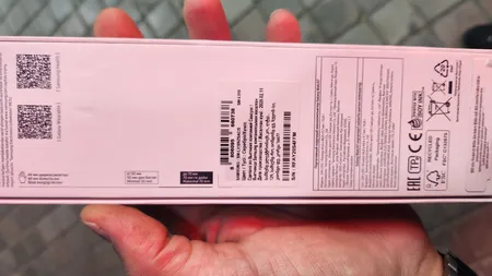 ساعت هوشمند سامسونگ مدل Galaxy Watch 7 44mm دارای قابلیت های کنترل موسیقی (Music Player) بند پلاستیک