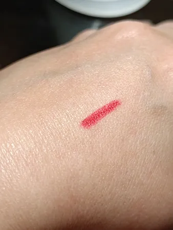 مداد لب گلدن رز مدل Dream شماره 515