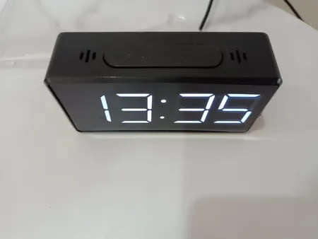 ساعت رومیزی دیجیتال مدل SNOOZE-LIGHT