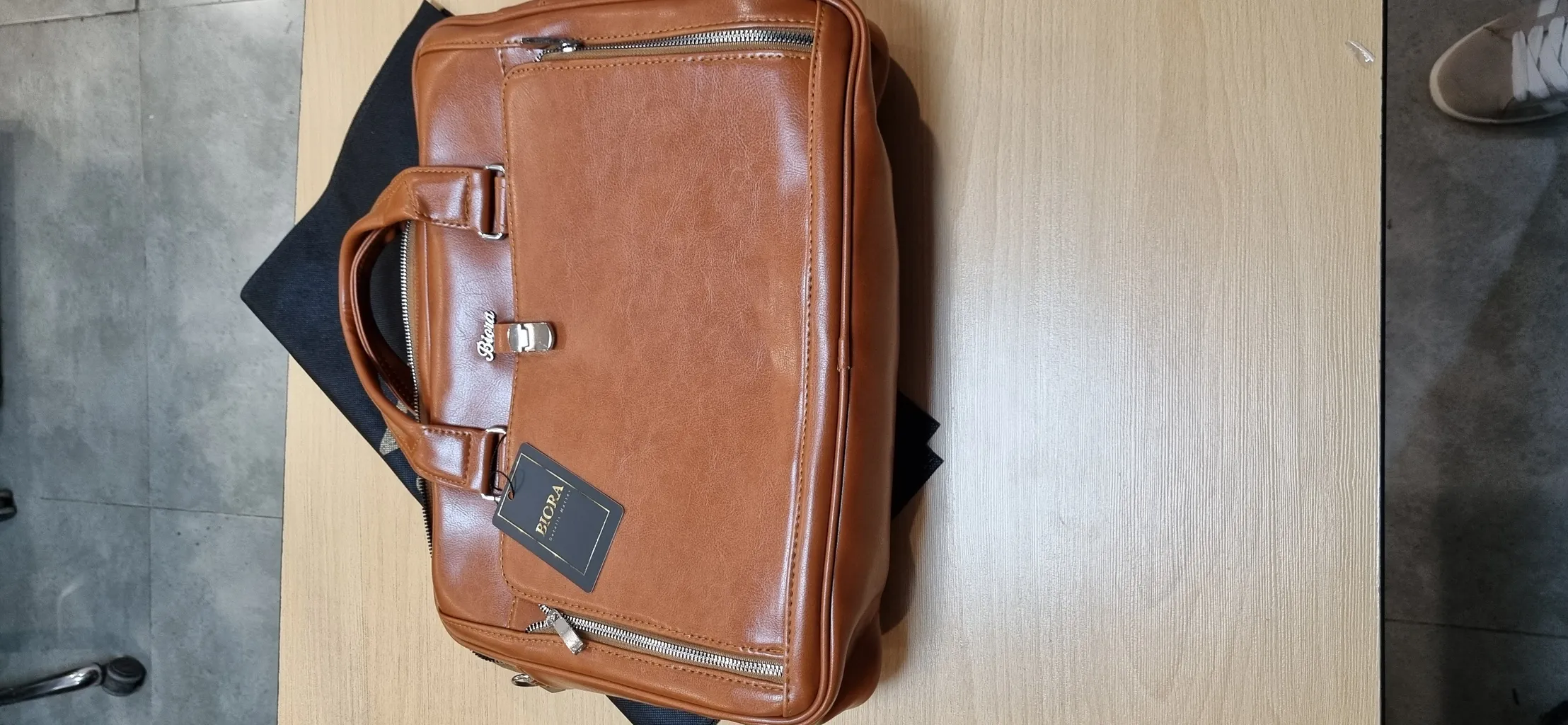 کیف اداری مردانه بیورا مدل eez4