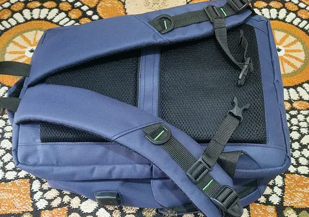 کوله پشتی لپ تاپ مدل B6408  مناسب برای لپ تاپ 15.6 اینچی