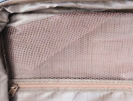 چمدان مدل Mj 99 سایز کوچک