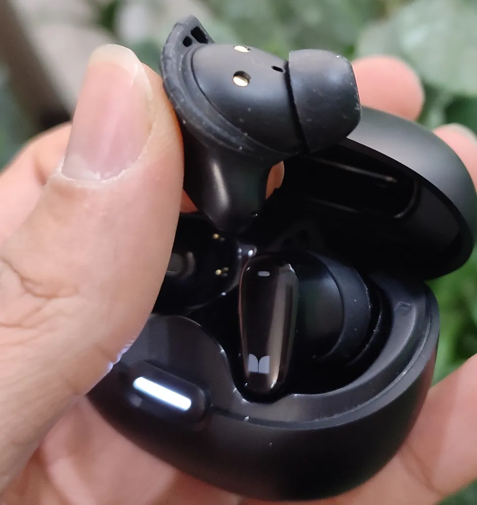 هدفون بلوتوثی مانستر مدل N-Lite 206