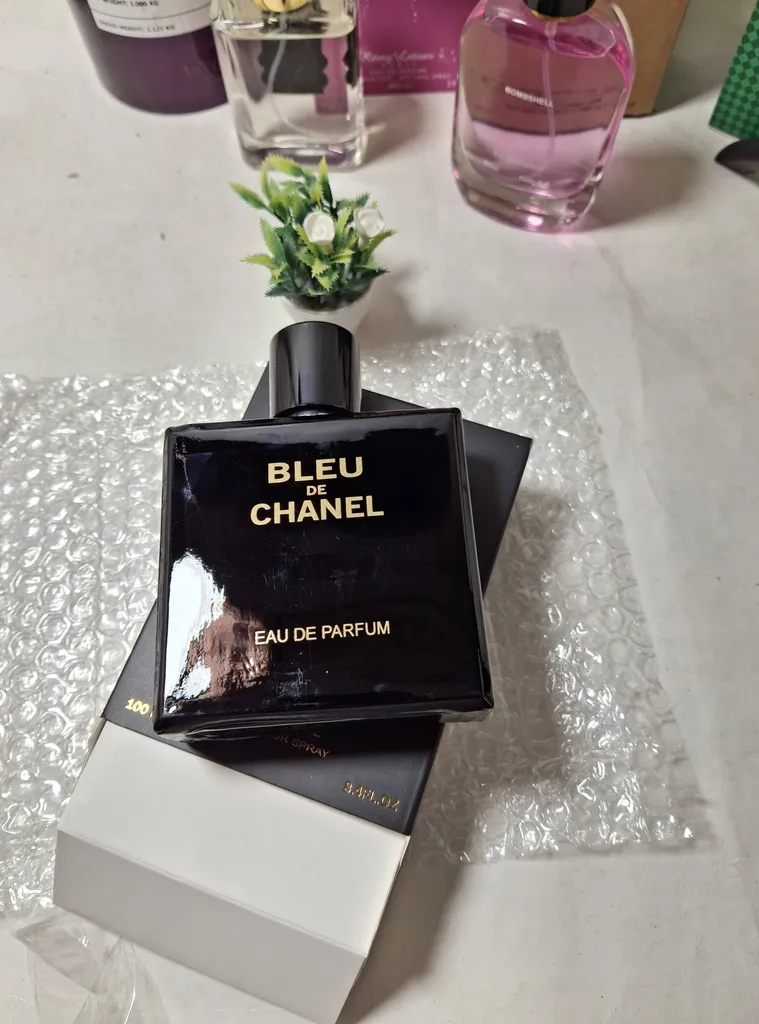 ادو پرفیوم مردانه هارلینگن مدل بلو شنل با رایحه خنک حجم 100 میلی لیتر