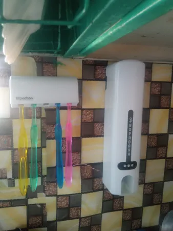 جا مسواکی و دستگاه خمیردندان اتوماتیک اسپادانا کد 01