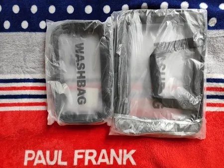 کیف لوازم آرایشی زنانه مدل مسافرتی