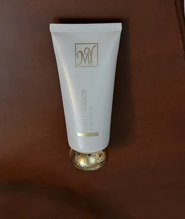 پرایمر مای مدل Matt touch حجم 35 میلی لیتر