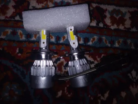 لامپ هدلایت خودرو مدل C6 H4 بسته دو عددی