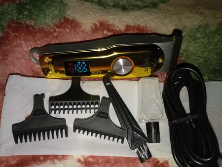 ماشین اصلاح موی سر و صورت وی جی ار مدل Vgr 290