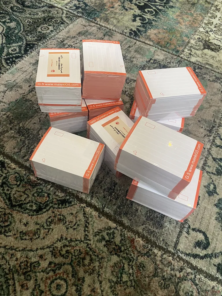کاغذ یادداشت جی 5 مدل جی برگ بسته 5000 عددی