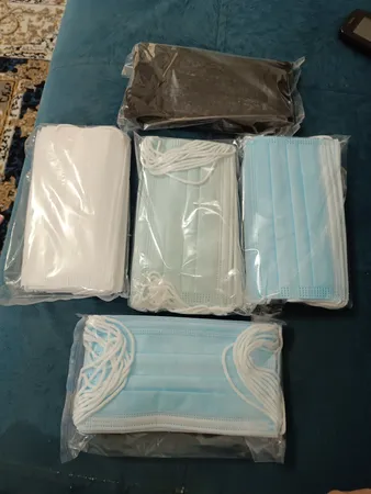 ماسک تنفسی دایا تجهیز مدل 3 لایه بسته 50 عددی