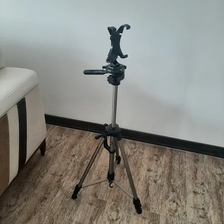 پایه نگهدارنده تبلت یونیمات مدل D-550 plus