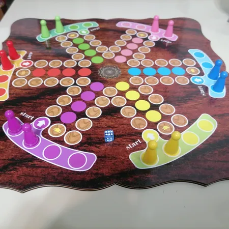 بازی فکری مدل منچ و مارپله کد G1